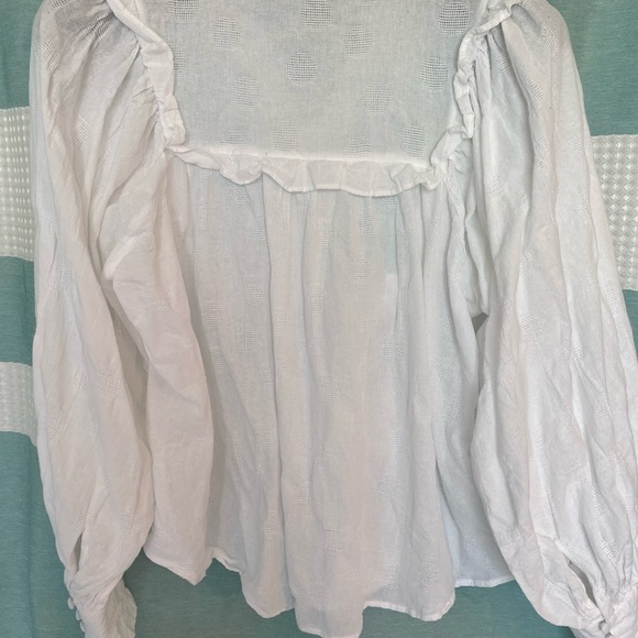 Crown and ivy Nwot embroidered top - Picture 7 of 7